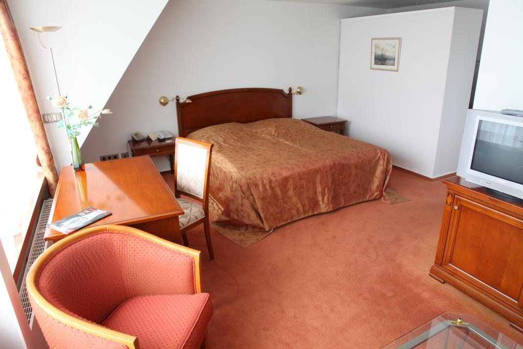 Hotel Waffenschmiede キール 部屋 写真