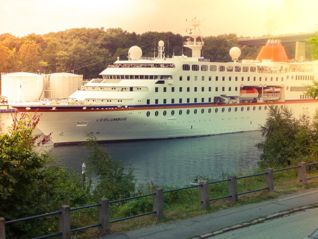 Hotel Waffenschmiede キール エクステリア 写真